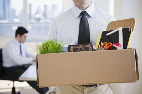 Poti fi concediat fara preaviz?